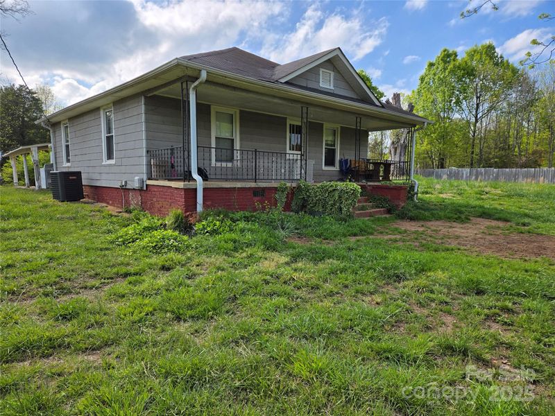 1714 Measmer St, Kannapolis, NC 28081