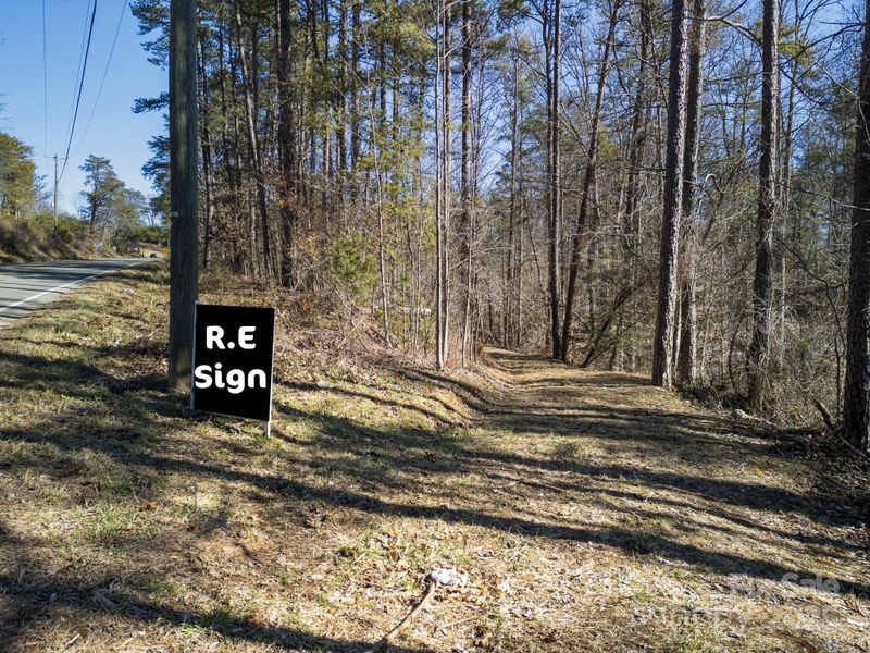99999 Monticello Rd, Weaverville, NC 28787
