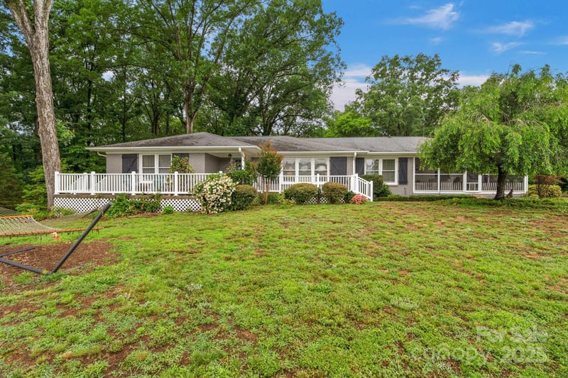 1607 Old Lawyers Rd, Marshville, NC 28103