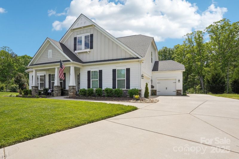 500 Chicory Cir, Matthews, NC 28104