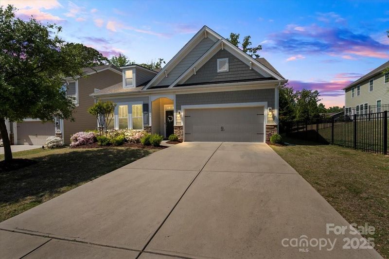 1356 Rainier Dr, Fort Mill, SC 29708