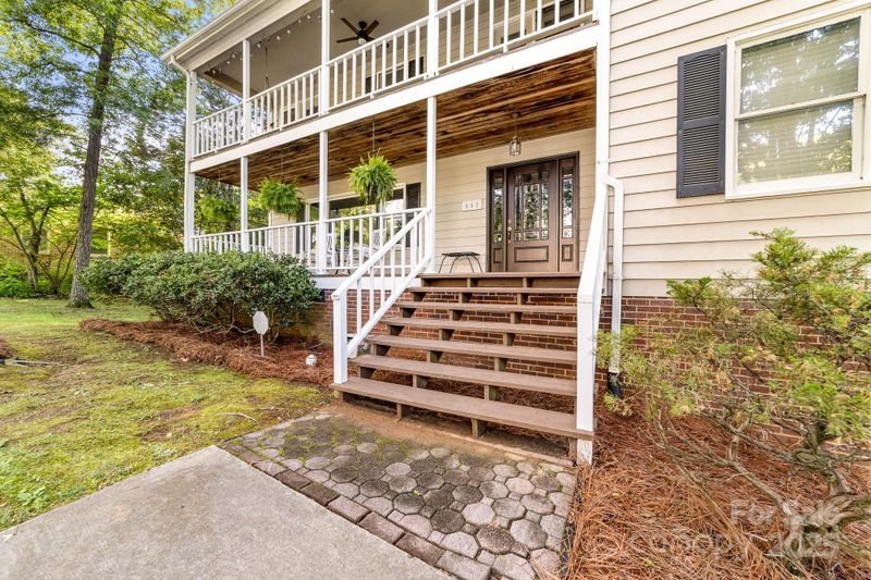 552 Blue Rock Dr, Charlotte, NC 28213
