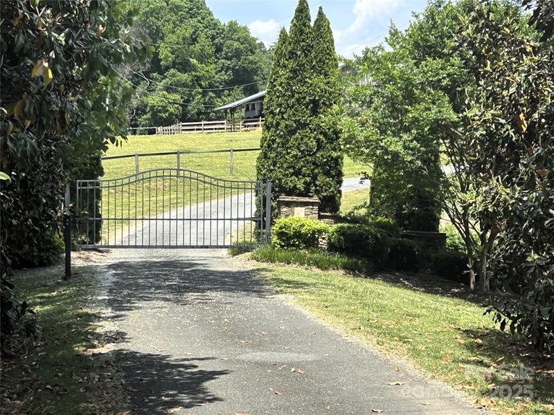3400 Baucom Manor Rd, Monroe, NC 28110