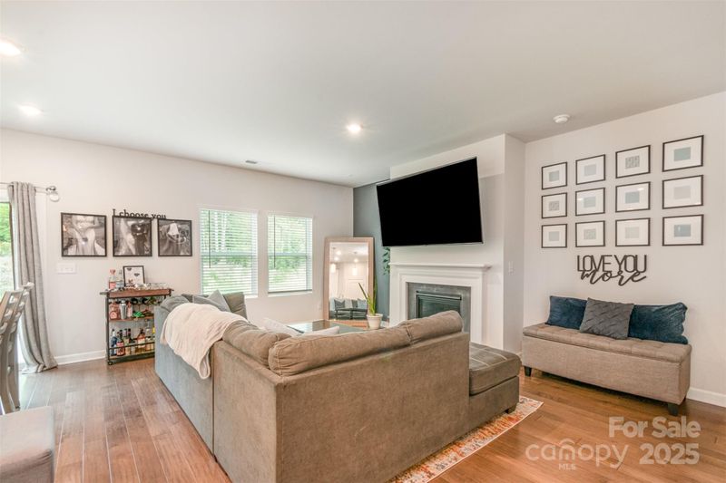 2202 Cherrybark Ct, Denver, NC 28037