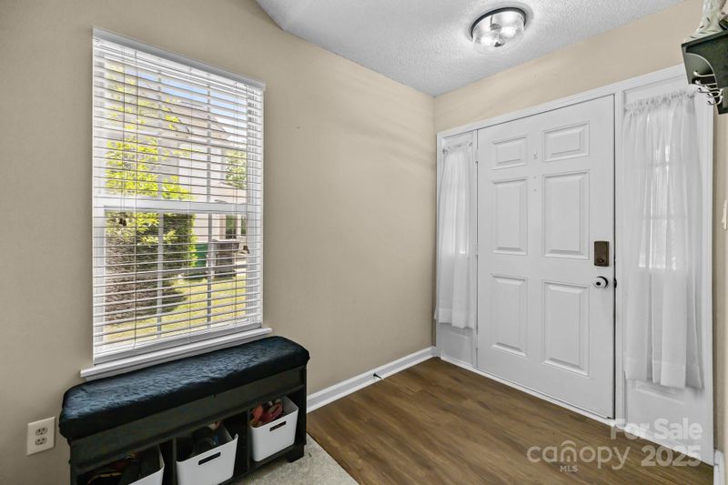 16117 Wrights Ferry Rd, Charlotte, NC 28278