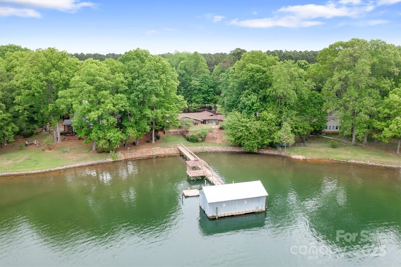 4798 Lynwood Rd, Sherrills Ford, NC 28673