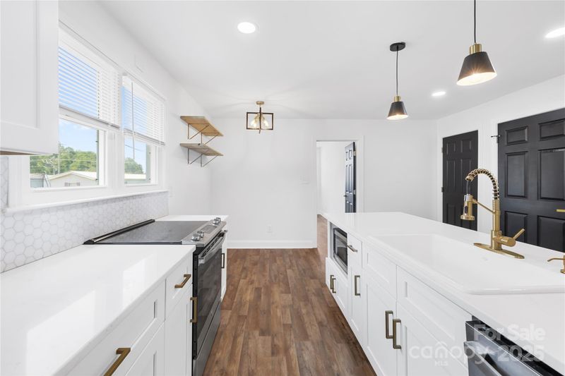 139 5th St, Huntersville, NC 28078