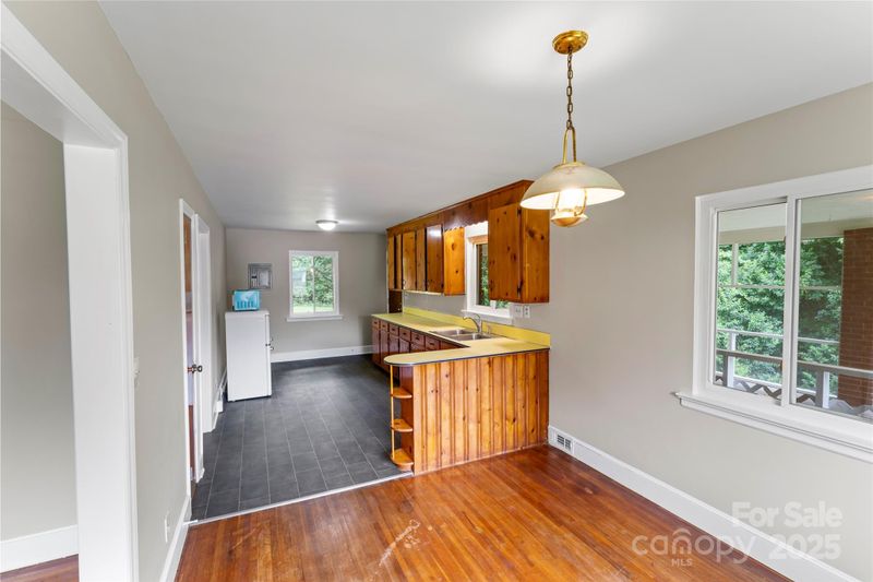 5209 Markay St, Matthews, NC 28105