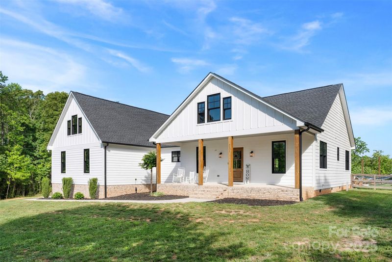 4453 Buffalo Shoals Rd, Maiden, NC 28650