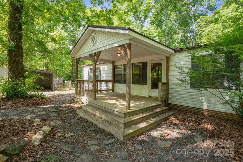 351 Fletcher Rd, Union Grove, NC 28689