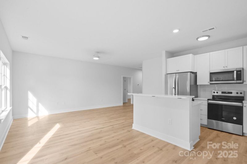 2405 Shaw Ave, Gastonia, NC 28054