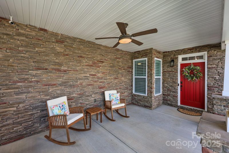 11621 Mount Argus Dr, Cornelius, NC 28031