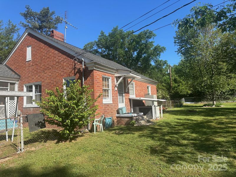 6585 White St, Kershaw, SC 29067