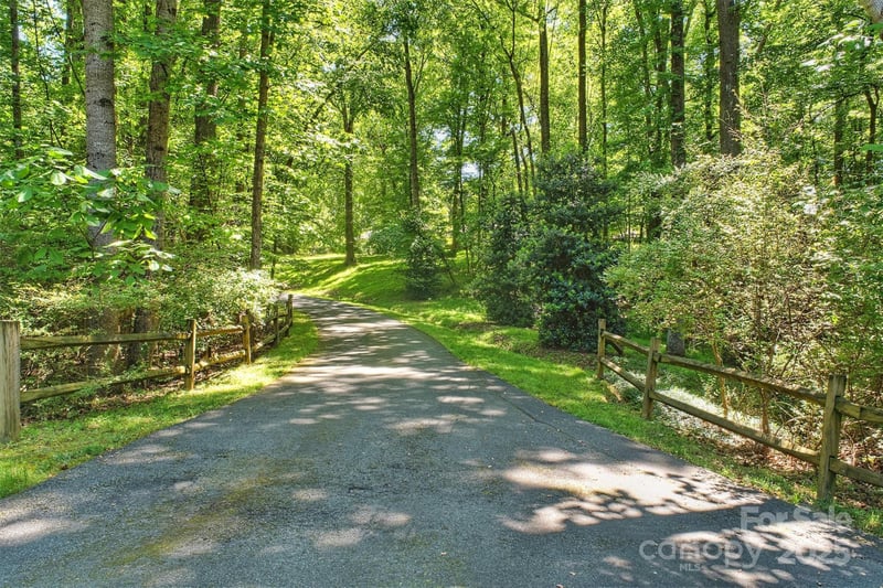 6108 Phyliss Ln, Mint Hill, NC 28227