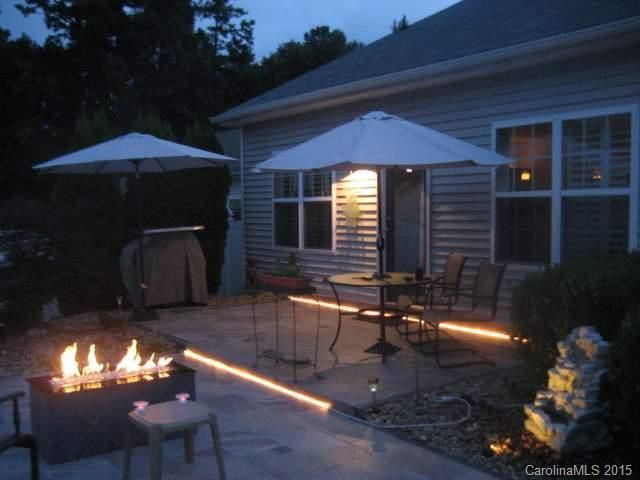 16512 Amberside Rd E, Cornelius, NC 28031
