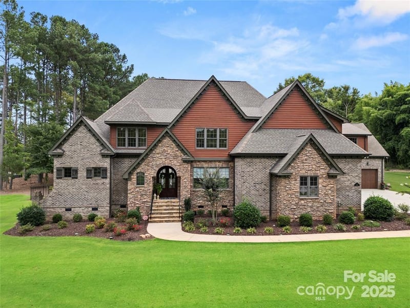 664 Bellegray Rd, Clover, SC 29710