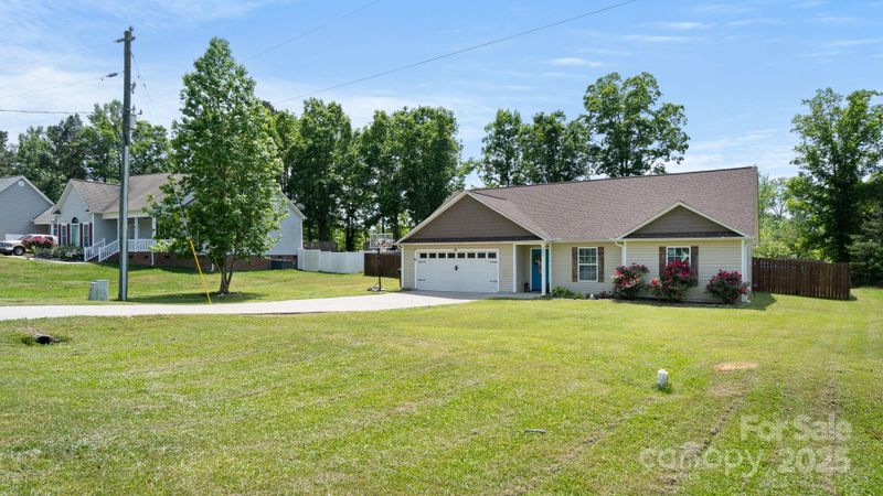 5057 Sedgefield Dr, Lancaster, SC 29720