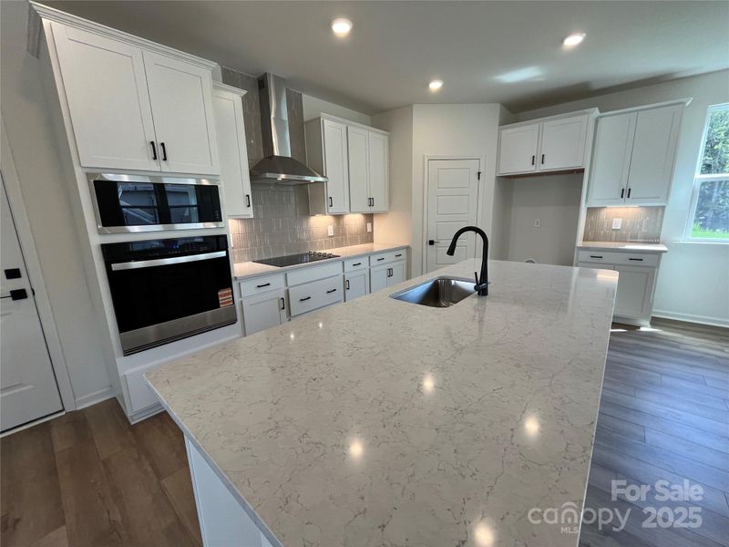 1001 Cunningham Farm Dr, Indian Trail, NC 28079