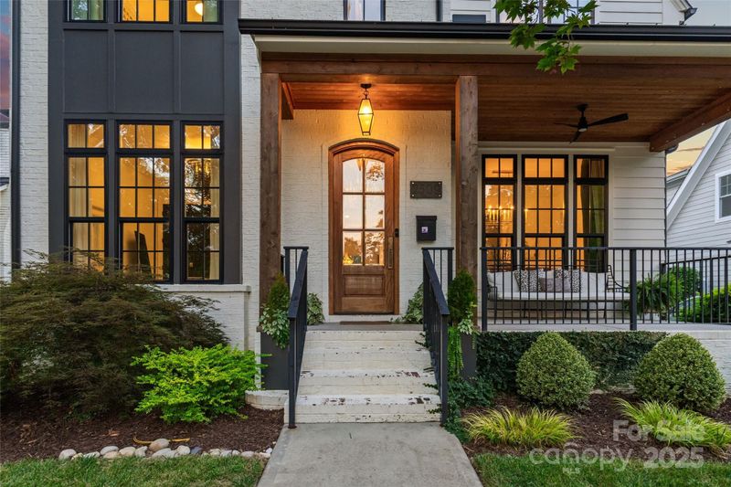 2509 Bay St, Charlotte, NC 28205