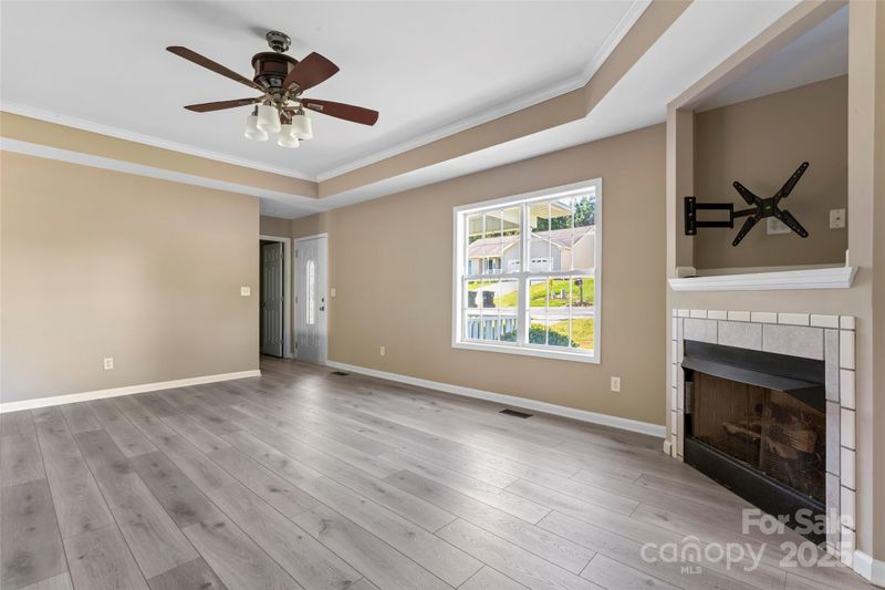 1806 Red Bird Cir, Concord, NC 28025