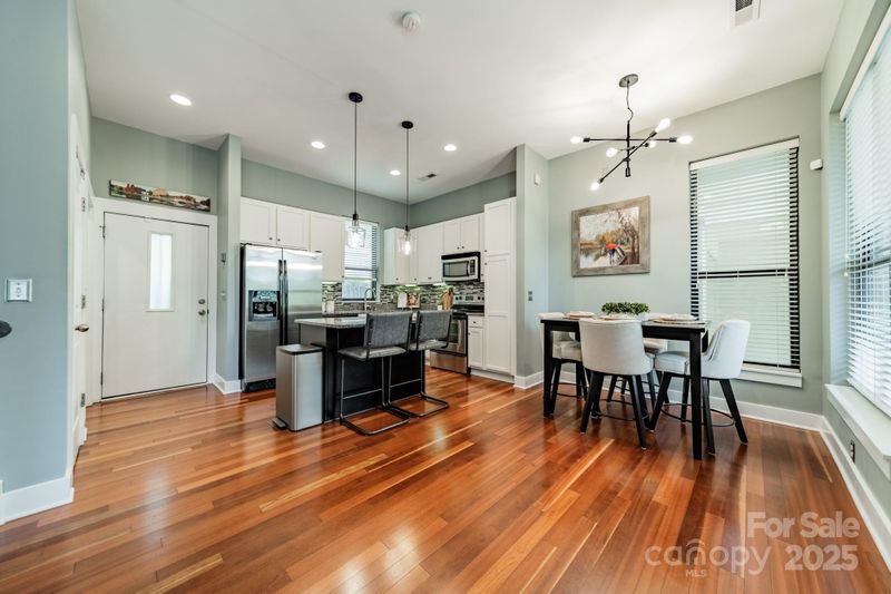 2988 Textile Way, Charlotte, NC 28205