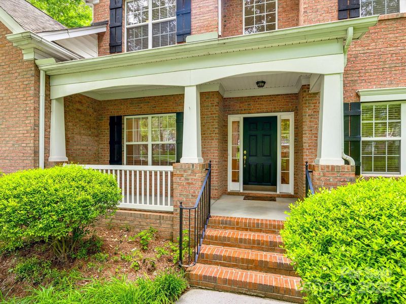 720 Kingsmill Ln, Clover, SC 29710
