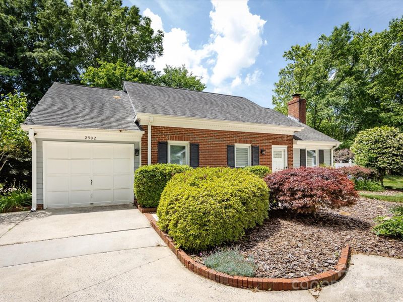 2502 Breuster Dr, Charlotte, NC 28210