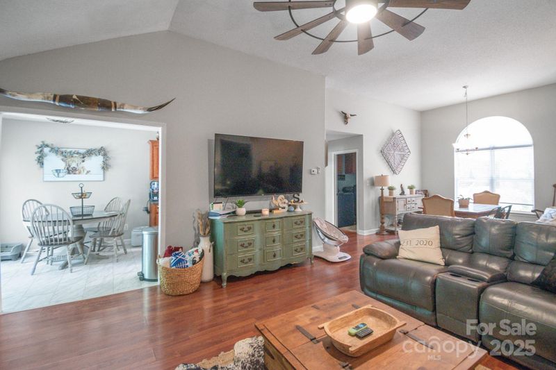 1800 Oriole Ct, Monroe, NC 28112