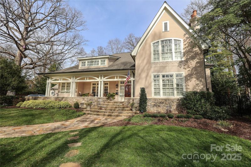 1121 Linganore Pl, Charlotte, NC 28203