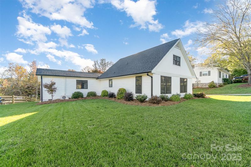 317 Commodore Loop, Mooresville, NC 28117