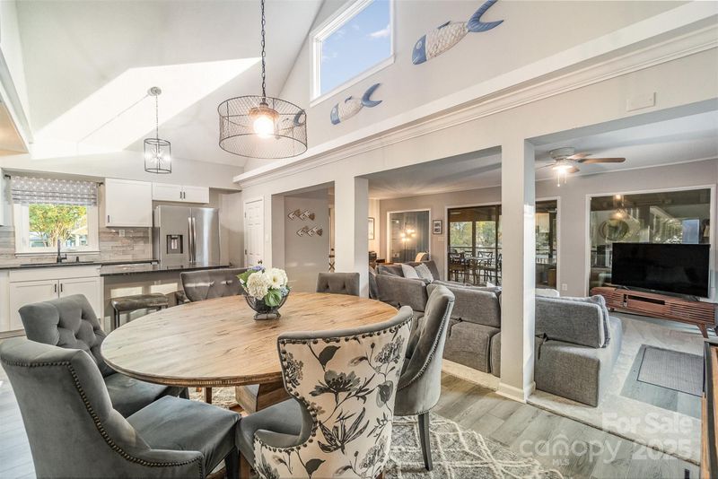 317 Commodore Loop, Mooresville, NC 28117