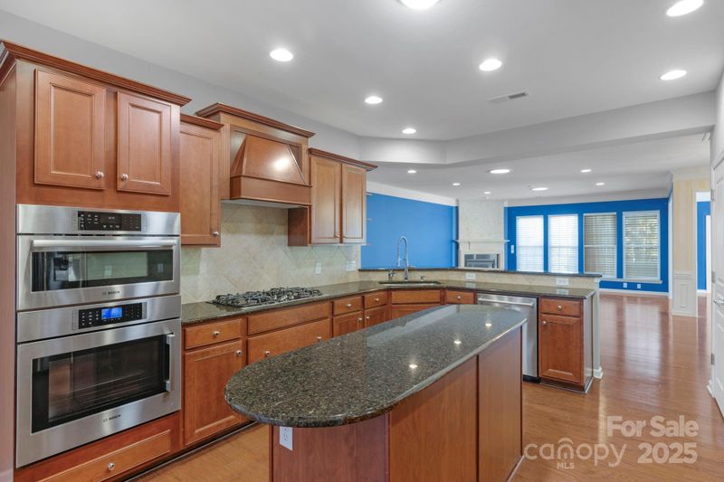 2106 Yellowstone Dr, Fort Mill, SC 29707
