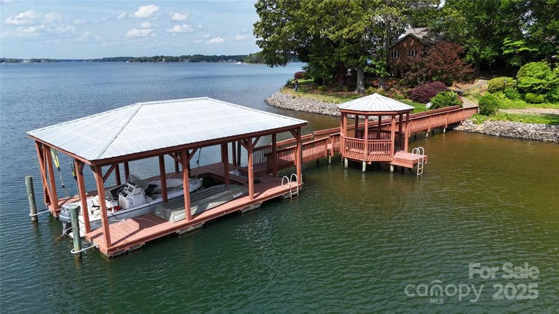 2818 Cherry Ln, Denver, NC 28037