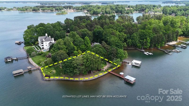 2818 Cherry Ln, Denver, NC 28037