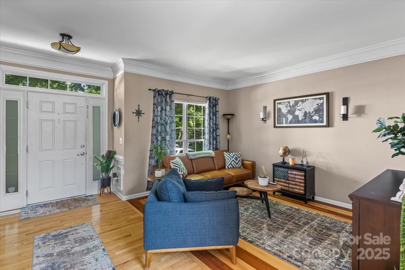 8211 Abbottsgate Ln, Charlotte, NC 28269