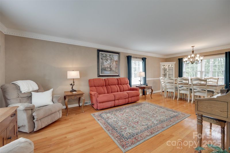 8525 Castlekeep Rd #26, Charlotte, NC 28226