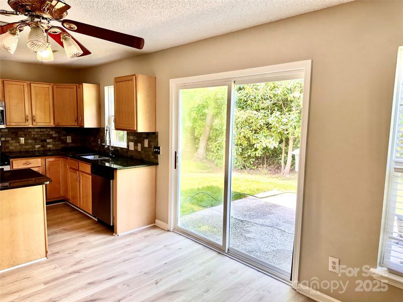 3032 Mallard Forest Dr, Charlotte, NC 28269