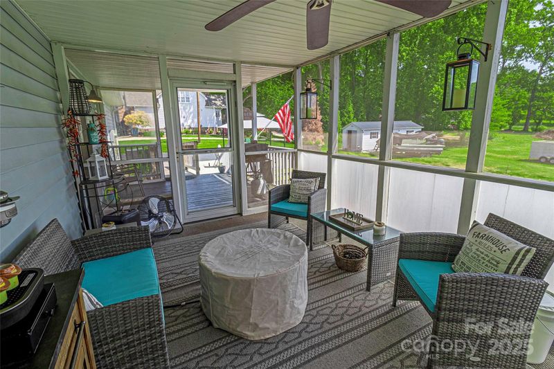 174 Perrin Dr, Mooresville, NC 28117