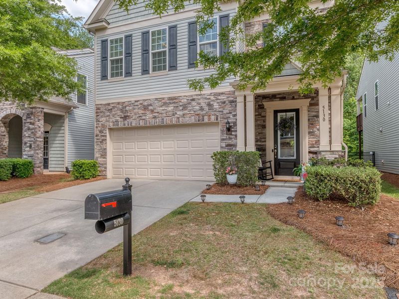 5130 Mount Clare Ln, Charlotte, NC 28210