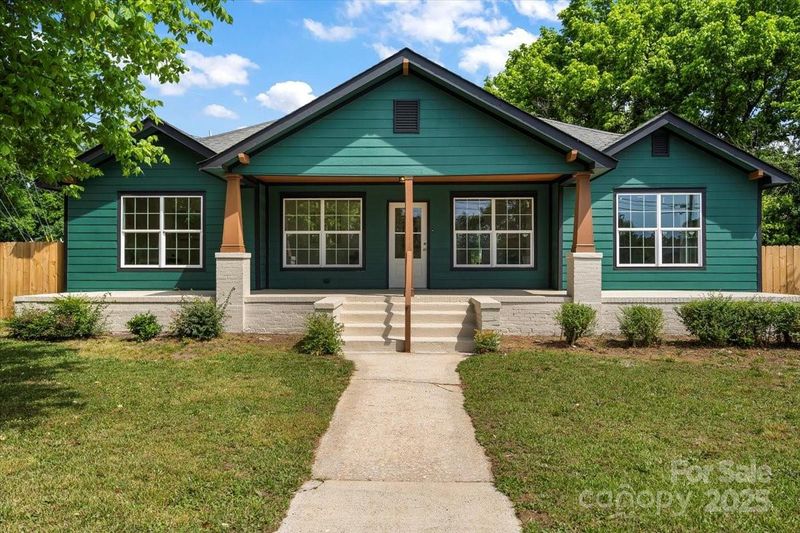 6034 Tuckaseegee Rd, Charlotte, NC 28208