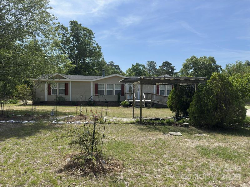 7494 Flat Creek Rd, Kershaw, SC 29067