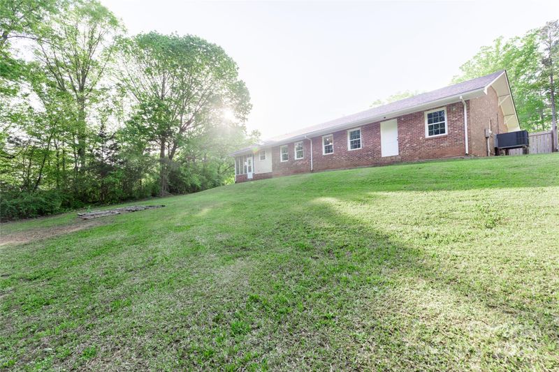 856 Skyline Dr, Chester, SC 29706