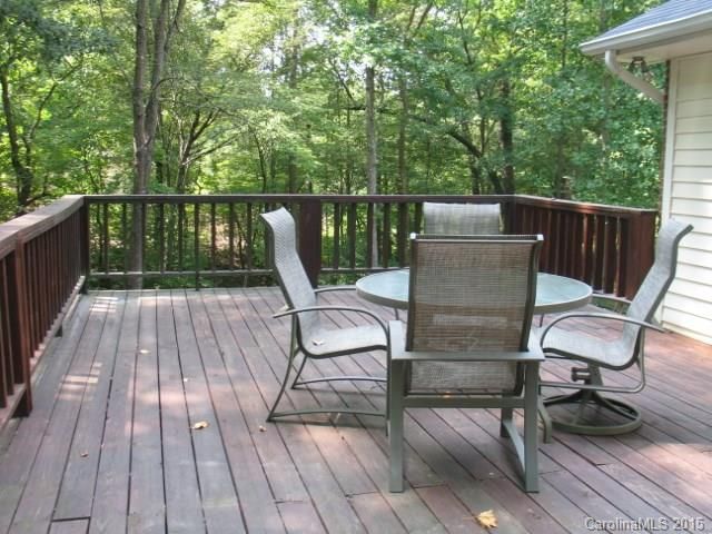 3902 Pine Cove Dr, Gastonia, NC 28056