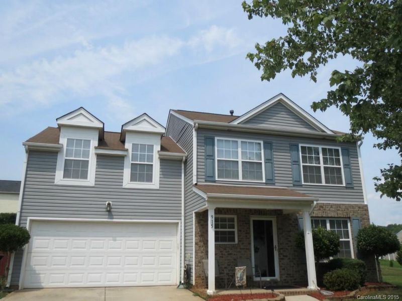 915 River Trail Rd, Lowell, NC 28098