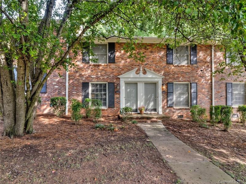 4319 Walker Rd #E, Charlotte, NC 28211