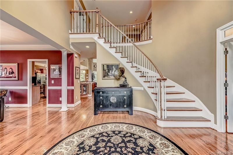 1305 Waynewood Dr, Waxhaw, NC 28173