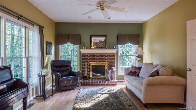 12108 Saddle Pace Ln, Charlotte, NC 28269