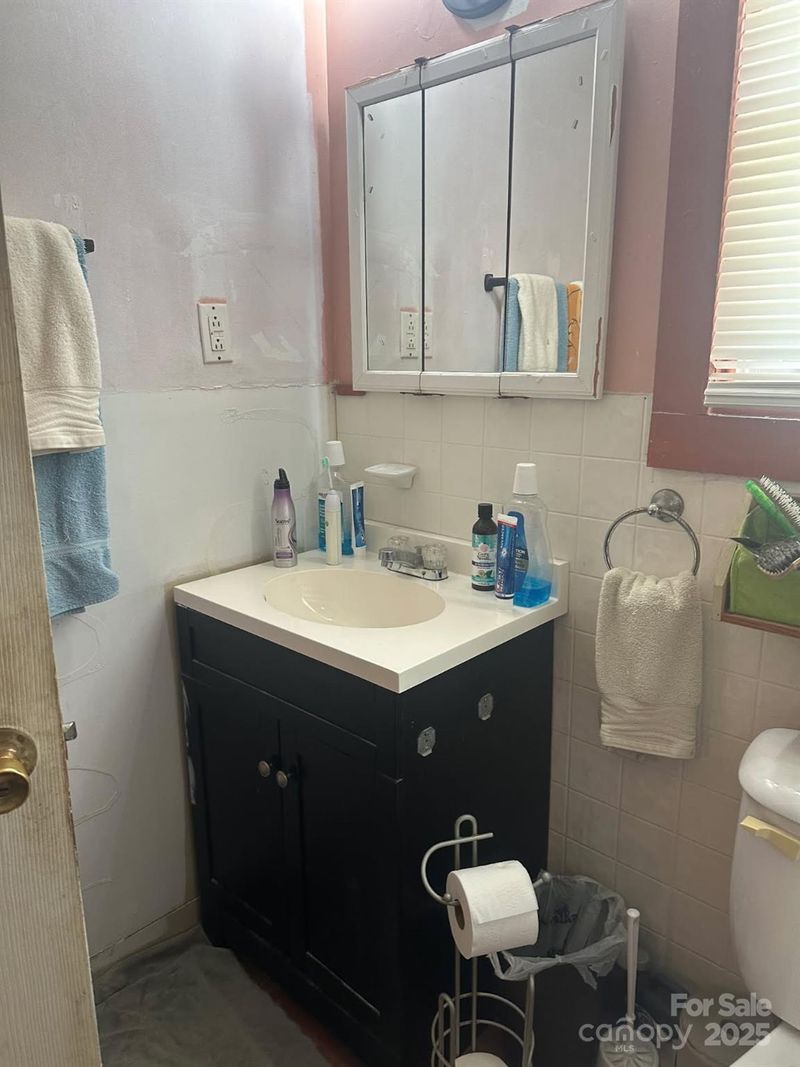 621 Benton St, Monroe, NC 28110
