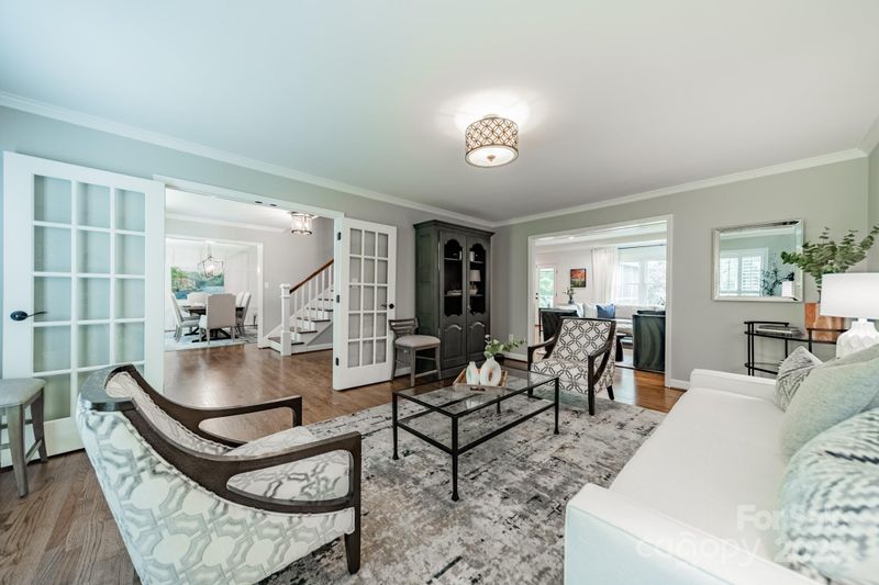 5135 Winding Brook Rd, Charlotte, NC 28226