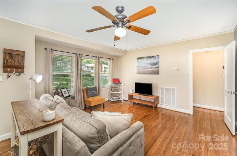 3529 Trent St, Charlotte, NC 28209